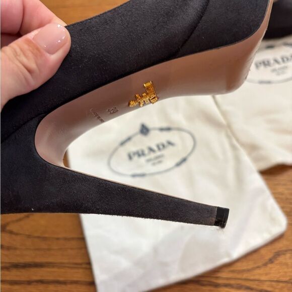 Prada Camoscio Chic Peep Toe Suede Pumps size 39 - Picture 6 of 8